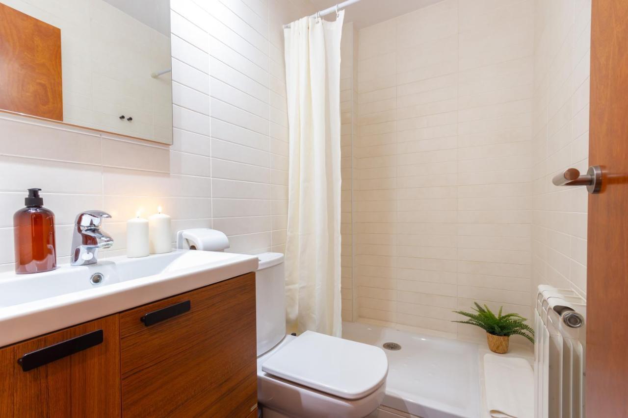 Elegante Duplex En Terrassa, Barcelona Lejlighed Eksteriør billede